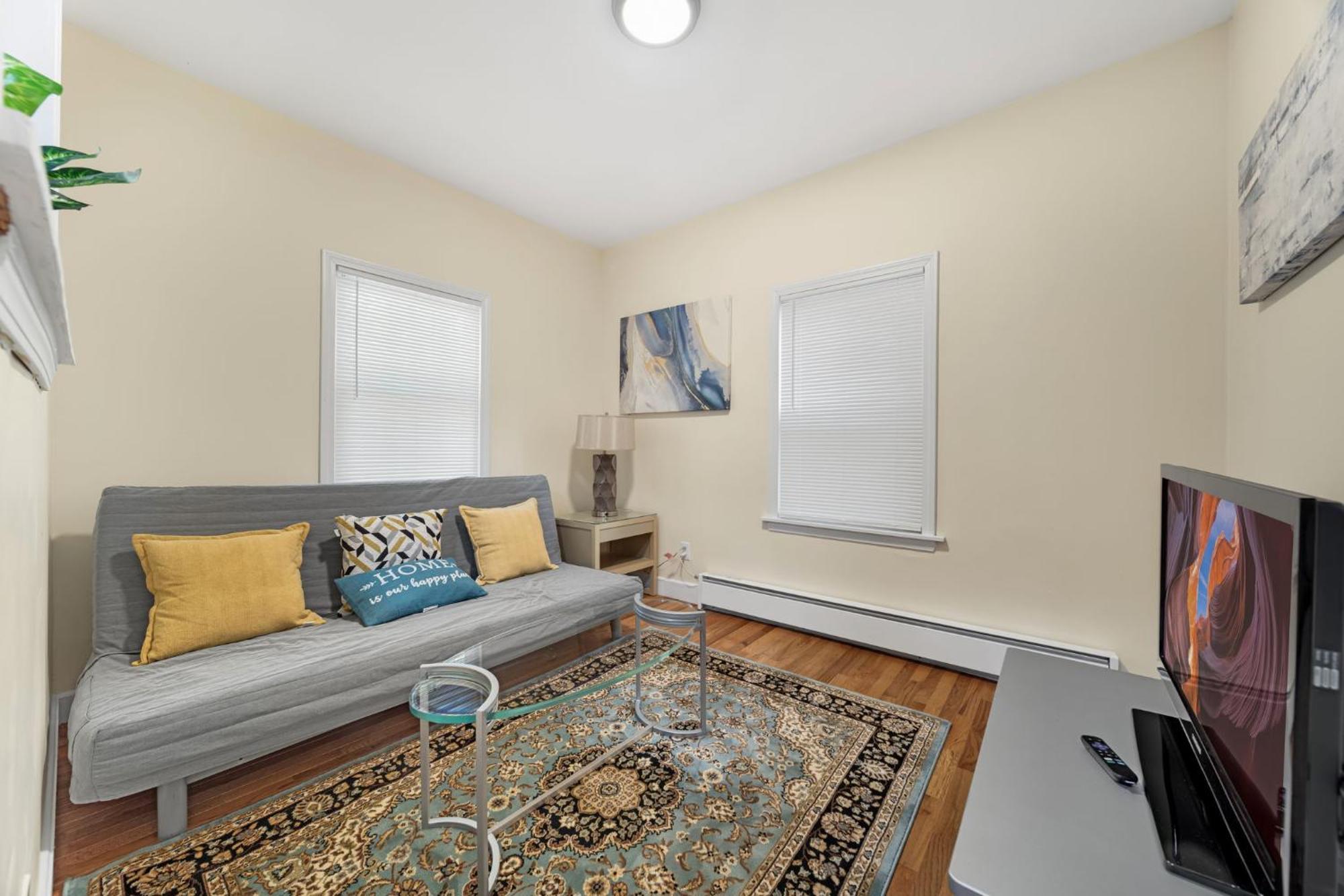 Newly Renovated 2Br1Ba Apt At The Boston City エクステリア 写真