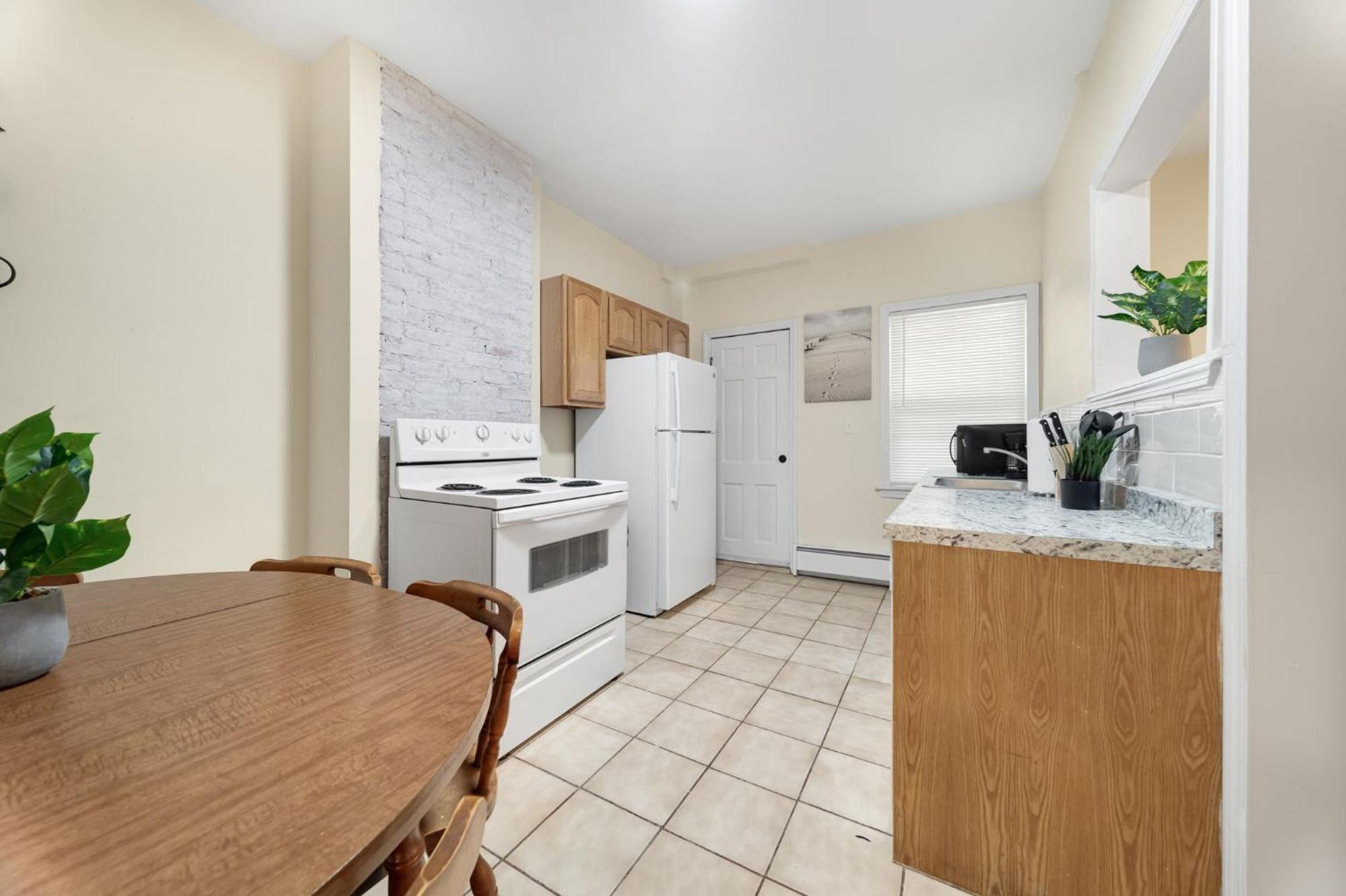 Newly Renovated 2Br1Ba Apt At The Boston City エクステリア 写真